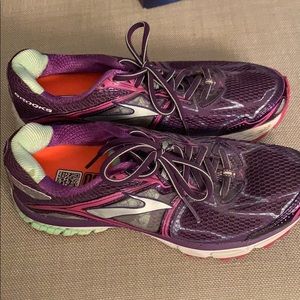 Women’s Brooks Ravenna 9.5